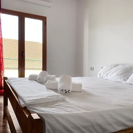 Boem Apartment Lezhe